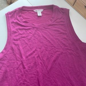Scoop neck tank in a beautiful purple from Athleta